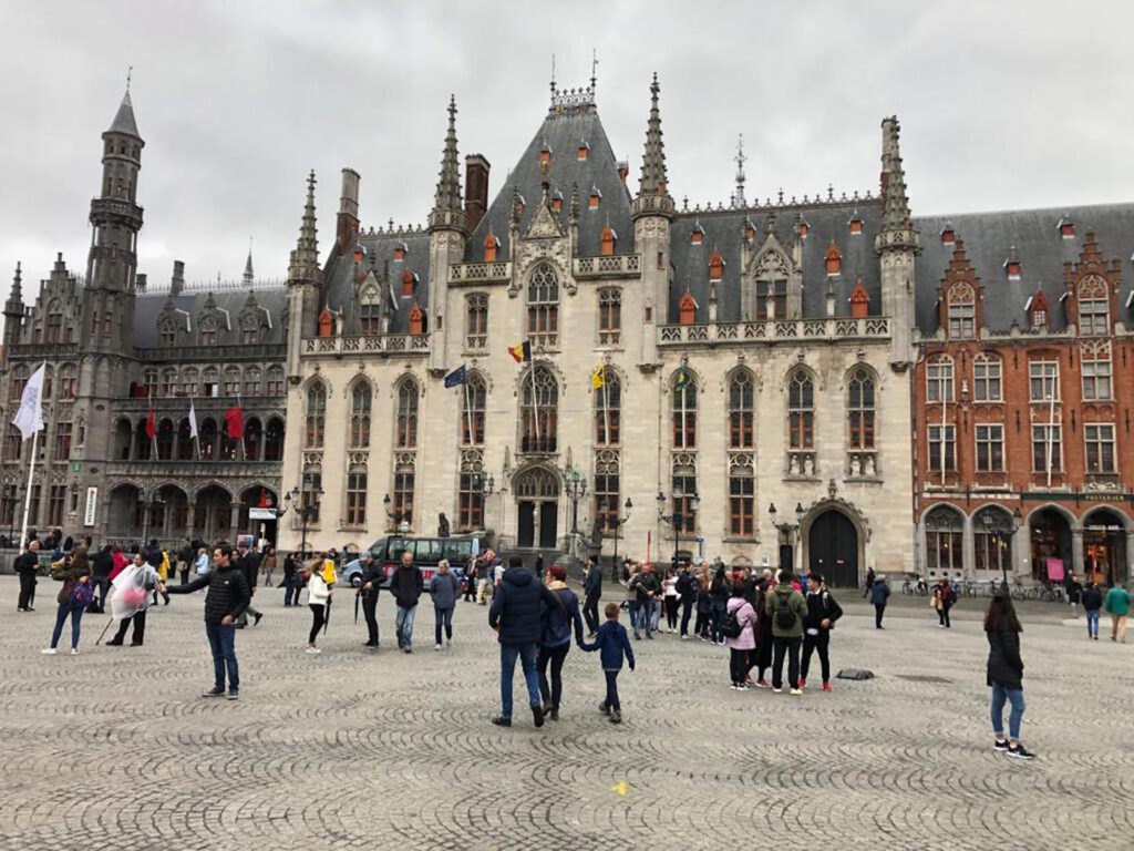 Luxury Business Transfers Bruges