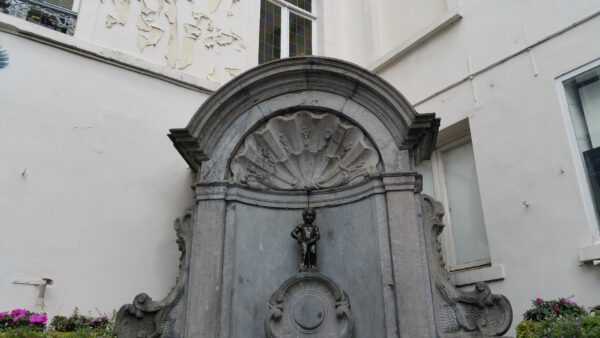 Luxury Business Transfers Brussels Manneke pis